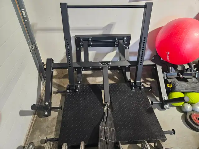 Belt squat machine423430600420249600