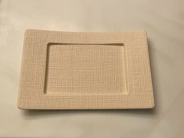 Partylite ~ Linen Pillar Holders ~ Brand New in Home Décor & Accents in Red Deer - Image 4