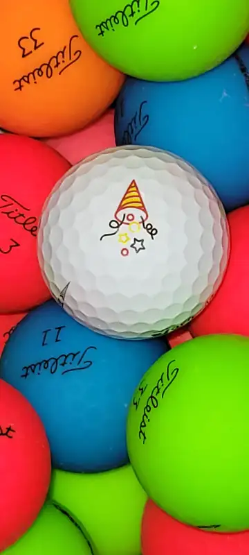 WHO DOSEN'T LOVE A BEAUTIFUL GOLF BALL. BEST PRICES AND QUALITY in Golf in Mississauga / Peel Region - Image 3