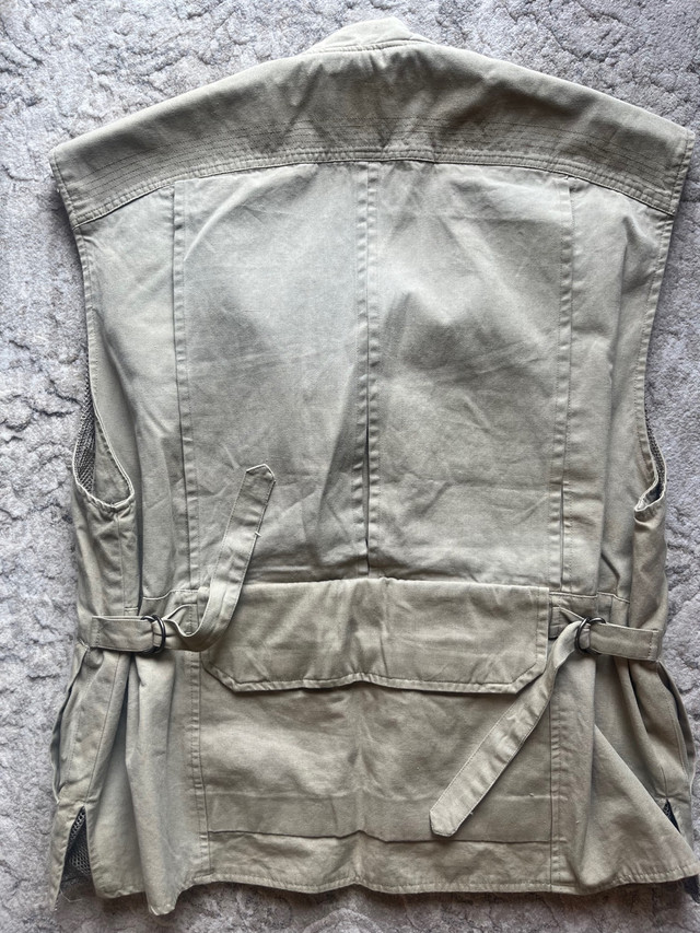 Kodiak Utility Vest in Men's in La Ronge - Image 2