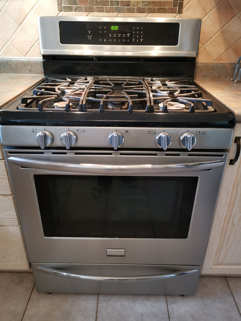 Gas Range Stoves, Ovens & Ranges Markham / York Region Kijiji