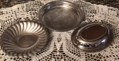 VINTAGE ROGERS , KING’S PLATE SILVER.   BOWL, TRAY, COVERED DISH, View more