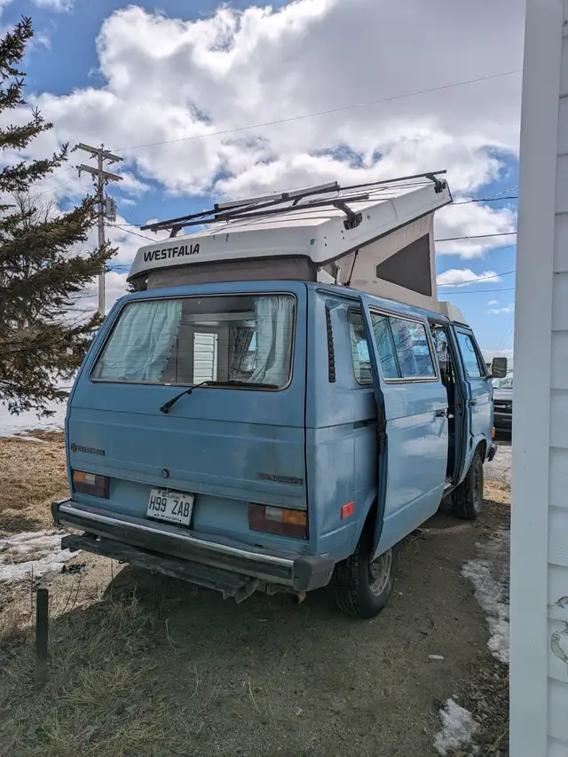 Westfalia 1984 *Négo.* in RVs & Motorhomes in Rouyn-Noranda - Image 5