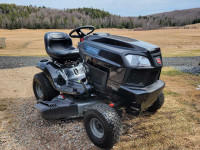 2015 Craftsman T3200 Lawn Tractor Mint( Only 39.5hrs)