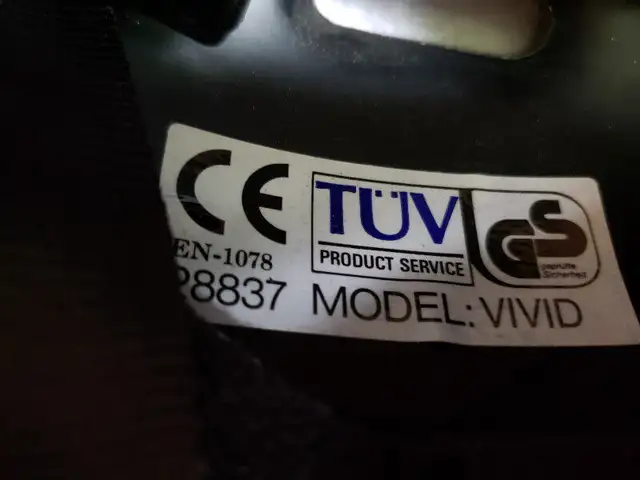 Bicycle , Bike Helmet - T.U.V. Kids size Small  $10 (Lot 200) in Kids in Trenton - Image 8