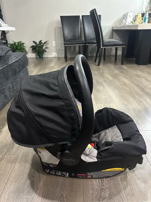 car seat 65604225939714121