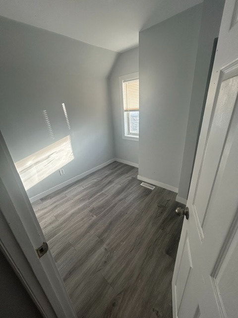 4 bedroom, 1 bath West End house now available 4