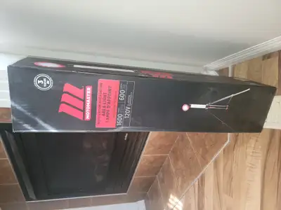 Motomaster work light garage area tripod, View more