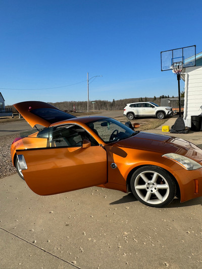 2005 Nissan 350z coupe