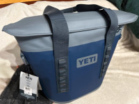 YETI Hopper M15 Soft Cooler