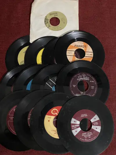 12 Vinyl 45 RPM Country Record Lot , View more