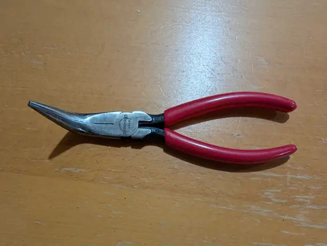 Crescent 6" bent needle nose plier63735874716931120