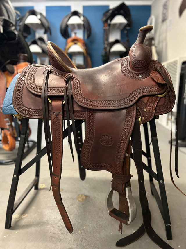 16” Billy Cook Roping Ranch Saddle in Equestrian & Livestock Accessories in Comox / Courtenay / Cumberland