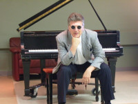 Wedding Pianist available for most events