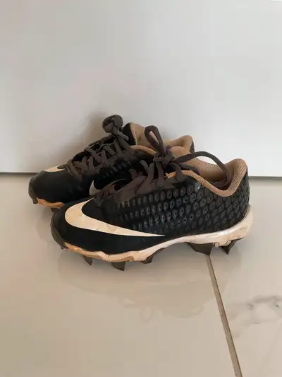 Boys youth Nike Vapor baseball cleats size 11 11C, View more