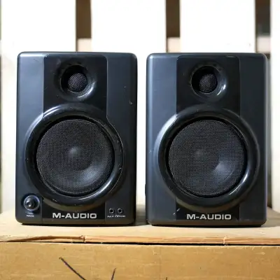 M-Audio Studiophile AV-40 Monitor Speakers, View more