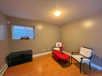 Family-Friendly Retreat: Spacious Private Br in Clayton Heights