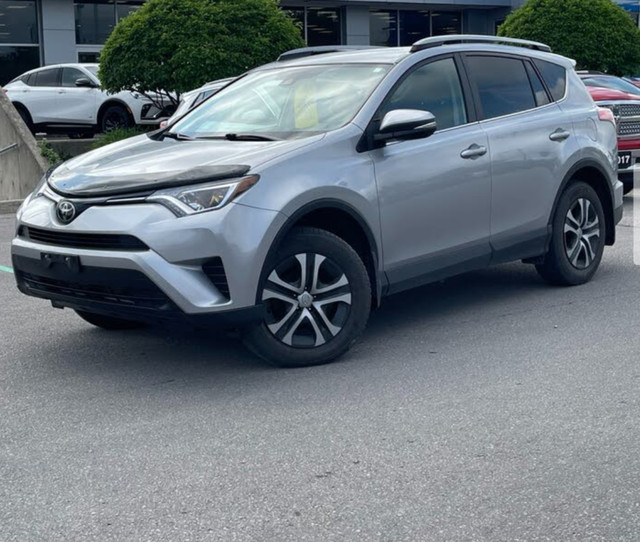 Toyota Rav 4  all wheel drive 176k in Cars & Trucks in Peterborough