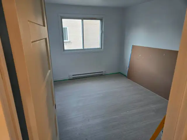 Spacious New 4.5-Bedroom Apartment in Pointe-aux-Trembles