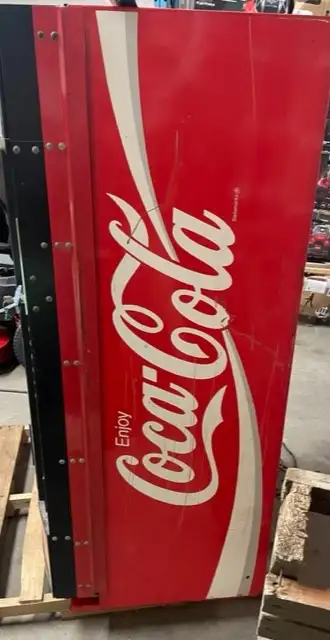 Vending Machine - COKE63373409032065124