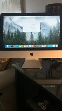iMac desk top