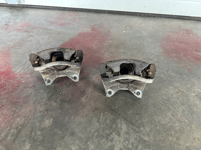 2007-18 Jeep Wrangler JK Rear Brake Calipers in Other Parts & Accessories in Calgary