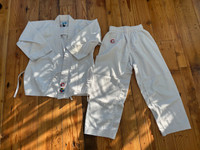 Karate/Arashi Do Gi's 0, 0/130, 0/140, 0/160 $20 each &Jacket$40