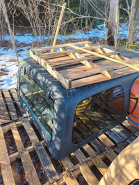 Jeep YJ (Fiberglass Roof)