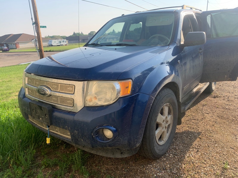 2008 ford escape Cars & Trucks Saskatoon Kijiji