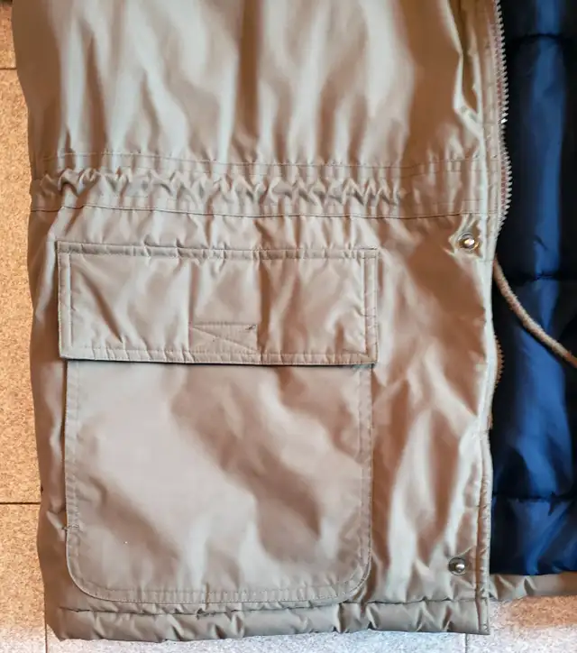 MEN'S WINTER JACKET - LARGE / VESTE D’HIVER  DOUDOUNE GRAND in Men's in Laval / North Shore - Image 8