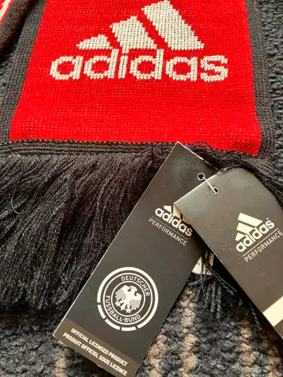 NEUF *** Foulard Adidas Football Allemagne / Germany Fan Scarf, View more