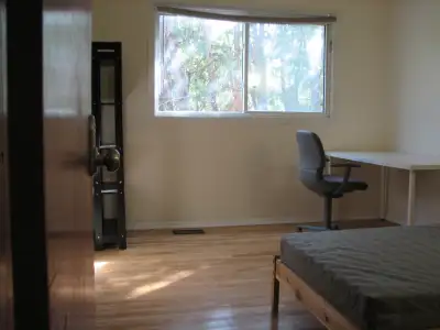 Master Bedroom Available Sept 1 — All‑Inclusive Bright, spacious 3‑bedroom apartment with a shared l...