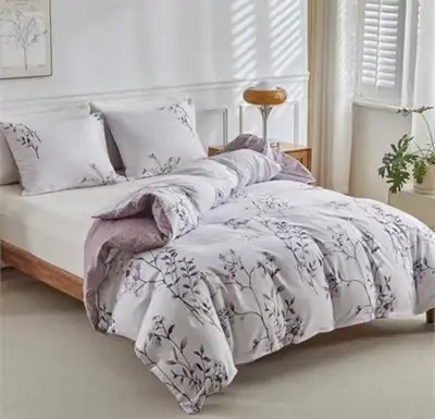  3PC Mauve Floral Ultra Soft Microfiber Duvet Cover Set Queen, View more