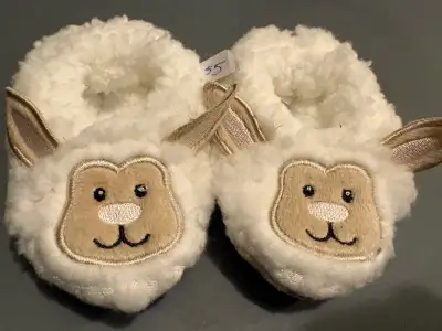Baby slippers $5, new, View more