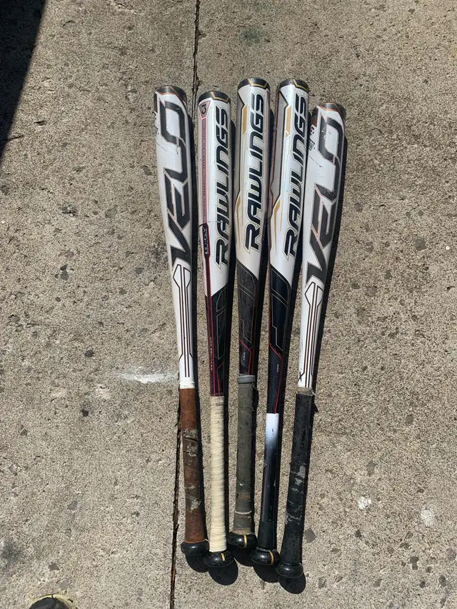 college baseball bats in Baseball & Softball in Windsor Region - Image 2