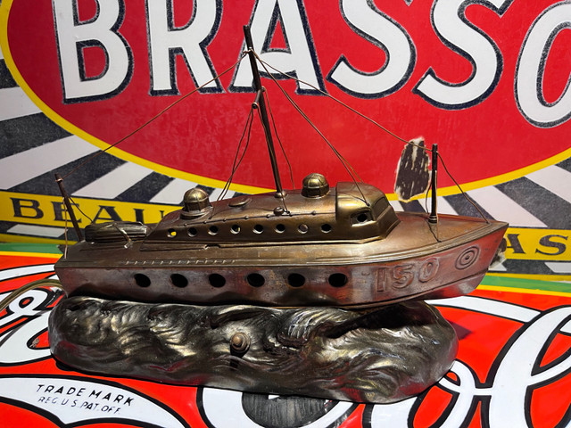 1940’s RCAF rescue lamp in Arts & Collectibles in Owen Sound - Image 3