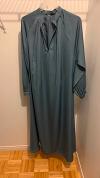 Abaya neuve à vendre medium