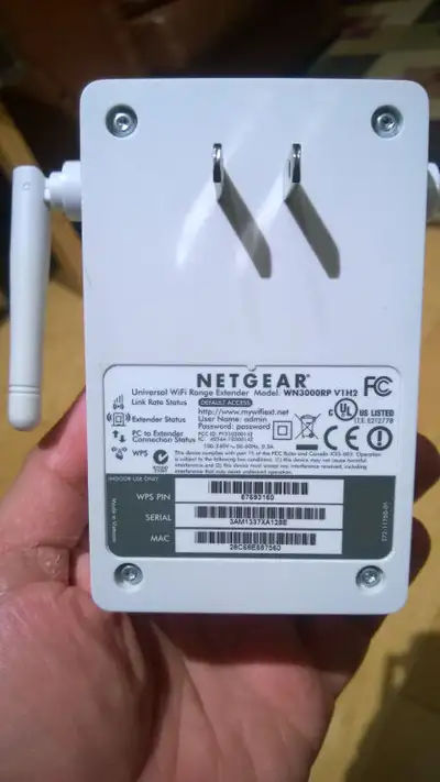NetGear Universal Wi-Fi Range Extender WN3000RP-V1H2 boosts your Wi-Fi signal and extends the range...