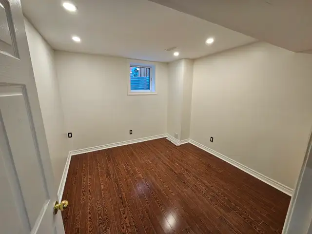 1 Bedroom basement apartment for Rent - Pickering in Long Term Rentals in Oshawa / Durham Region - Image 6