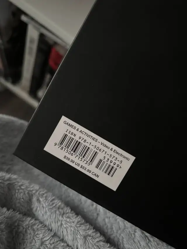 Final Fantasy XV Official Works in Comics & Graphic Novels in Windsor Region - Image 5