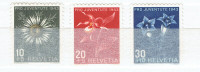 SUISSE. Set de 3 timbres FLEURS, "PRO JUVENTUTE. 1943.