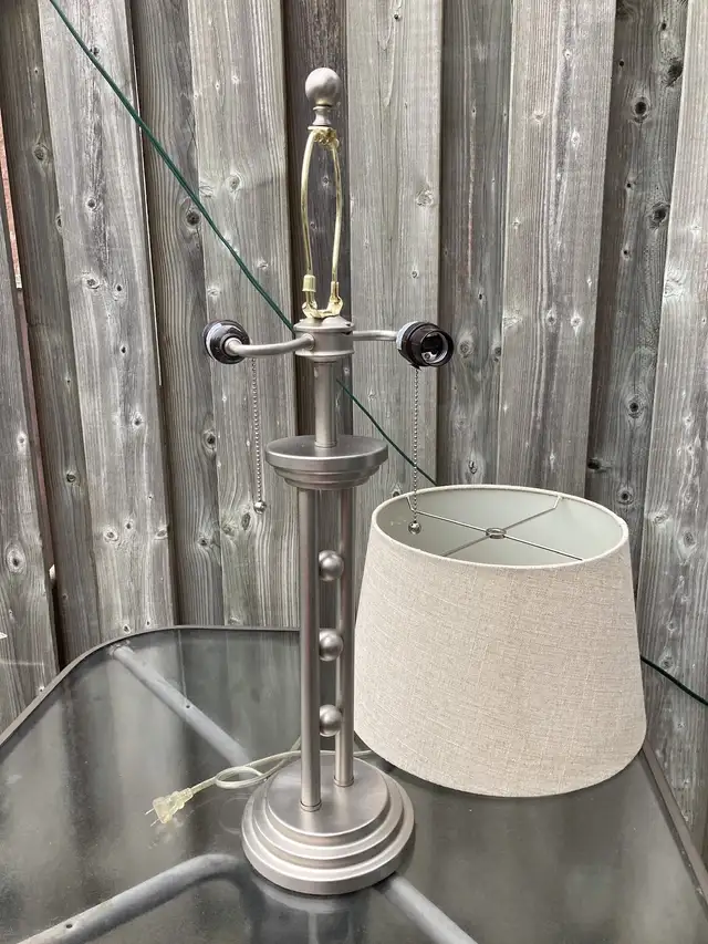 More Table Lamps in Indoor Lighting & Fans in Ottawa - Image 6