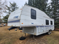 1996 Terry 27 5J Holiday Trailer