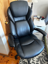 Barley used LaZBoy office chair 