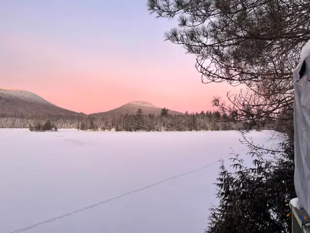 Chalet à louer in Quebec in Canada - Image 2