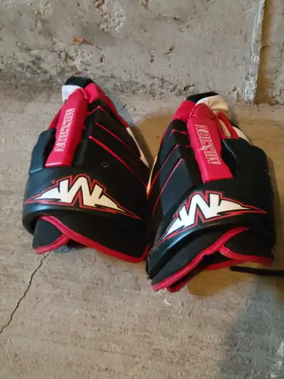 Hockey helmet (w/ box lax cage), Mission gloves & CCM skate, View more