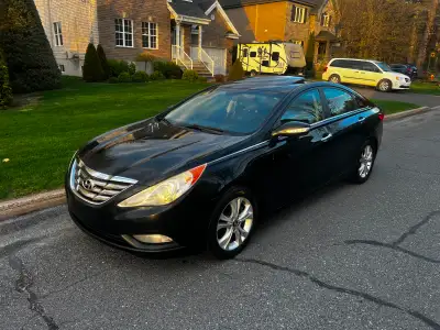 Hyundai Sonata 2011 Limited Automatique 2.4 litres , Très propre, aucune rouille, Antirouille chaque...