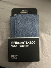 Pacsafe RFIDsafe LX100 RFID Blocking Wallet
