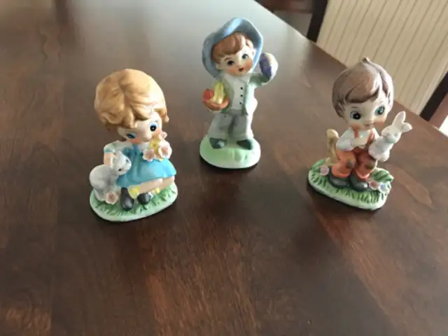 Figurines en porcelaine in Arts & Collectibles in Drummondville - Image 3