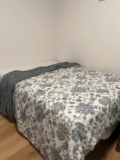 Full-Size Bed, Mattress & Box Spring ; Excellent Condition :$125, View more
